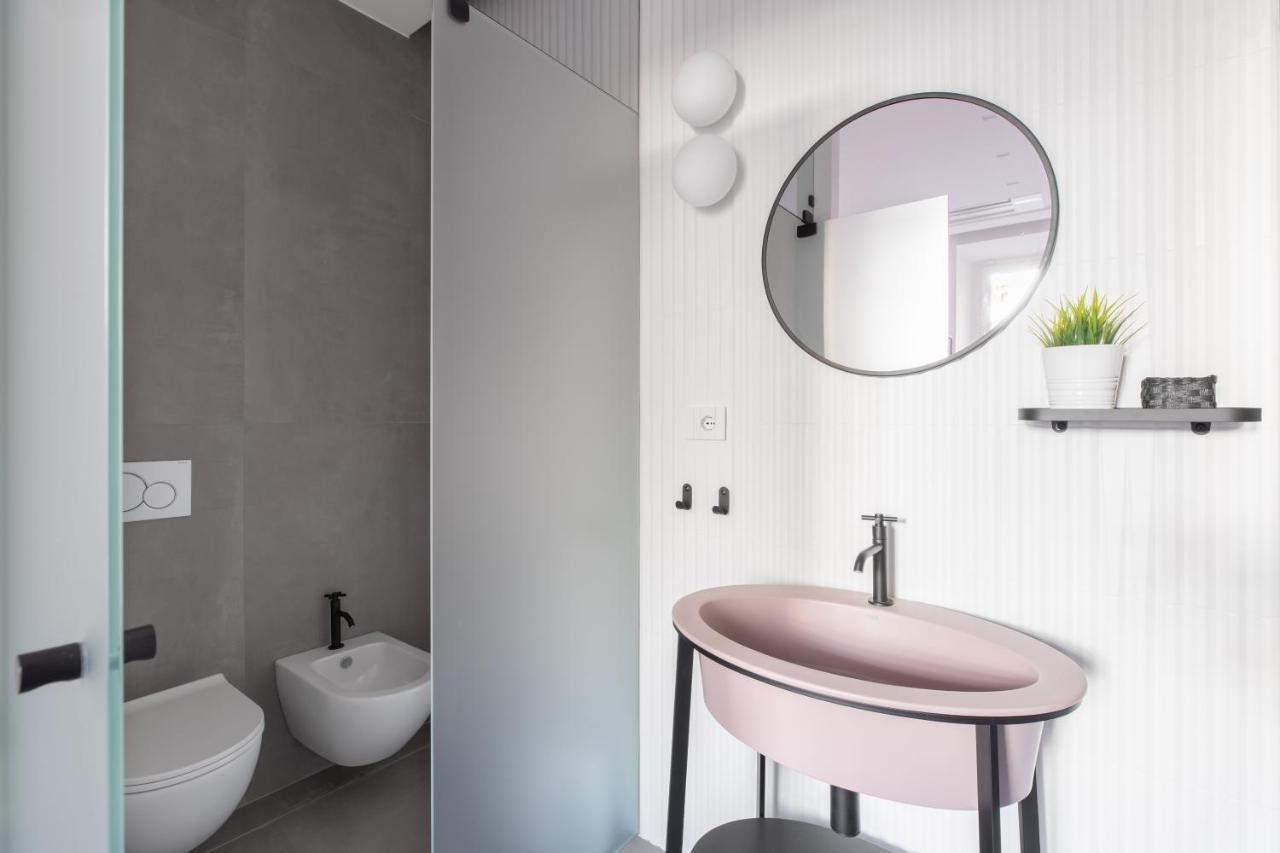 Twin Flowers Apartment In San Giovanni Roma Exterior foto